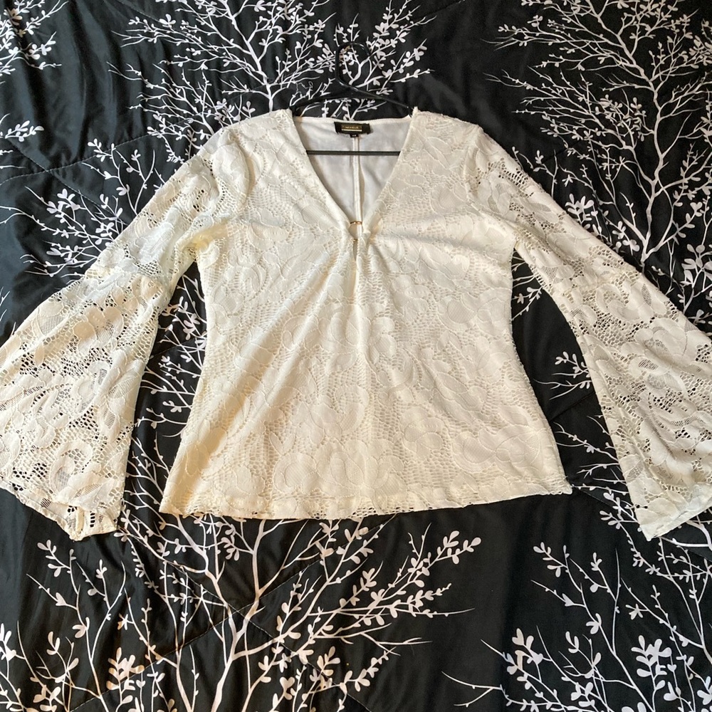 White Lacey blouse size medium - Picture 7 of 14